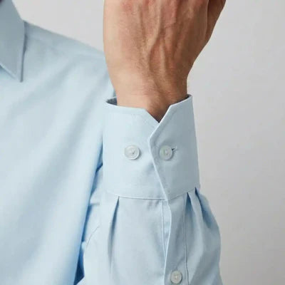 Chemise en twill de coton ajustée bleu ciel
