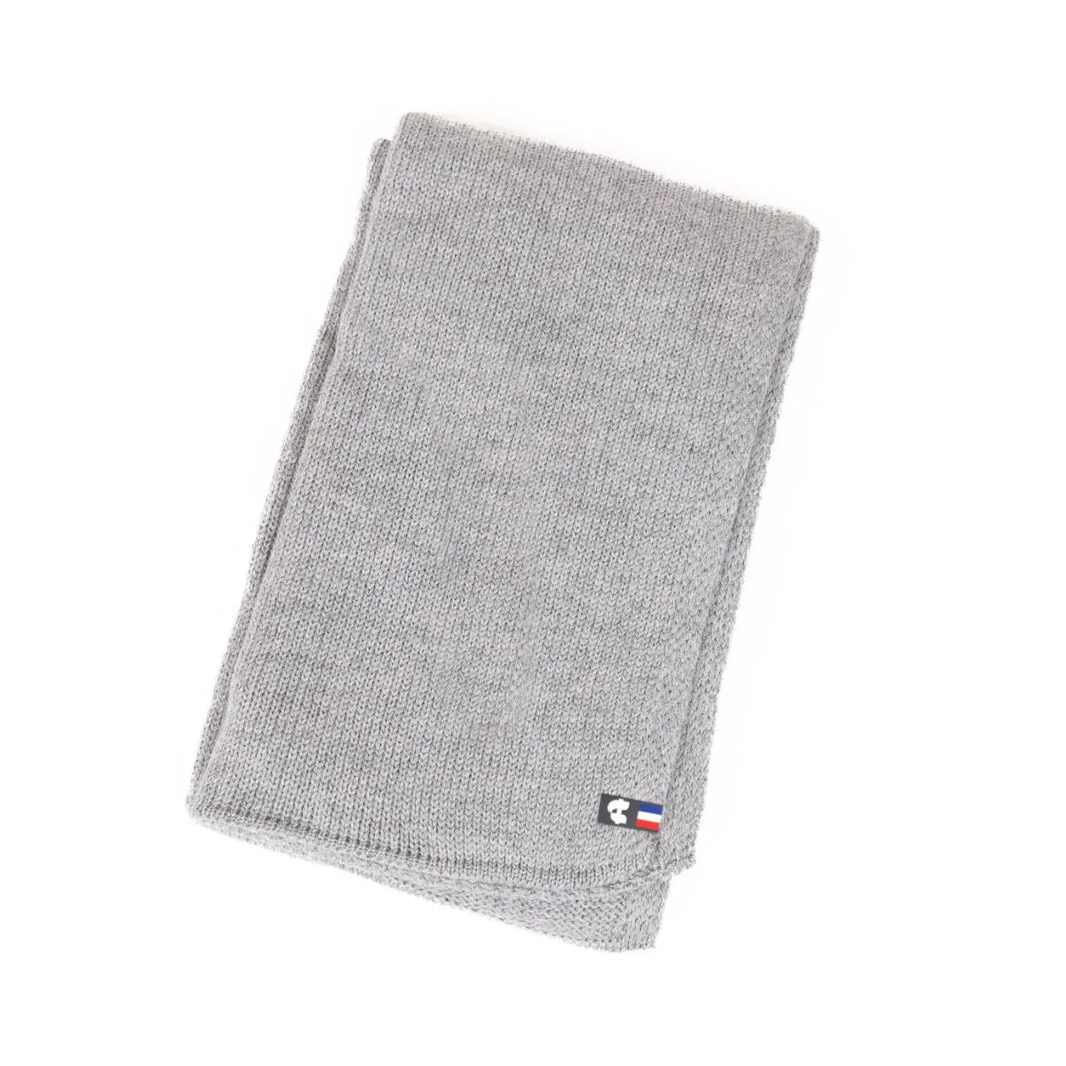 Écharpe en cachemire et laine Gris Gavarnie pliée, avec son étiquette tricolore – PALÂBA