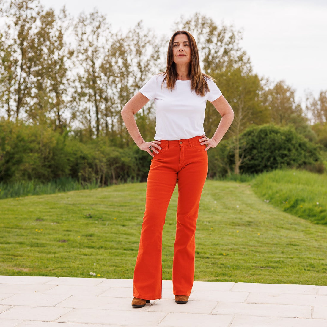jean pour femme orange coupe large