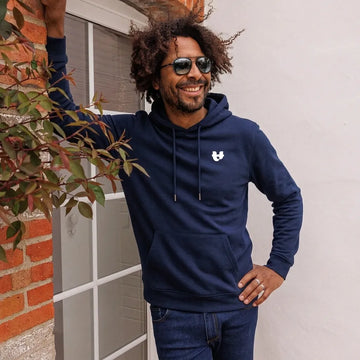 SWEAT A CAPUCHE HOMME MARINE EN COTON BIO AVEC POCHE KANGOUROU MADE IN FRANCE DE LA MARQUE PALABA