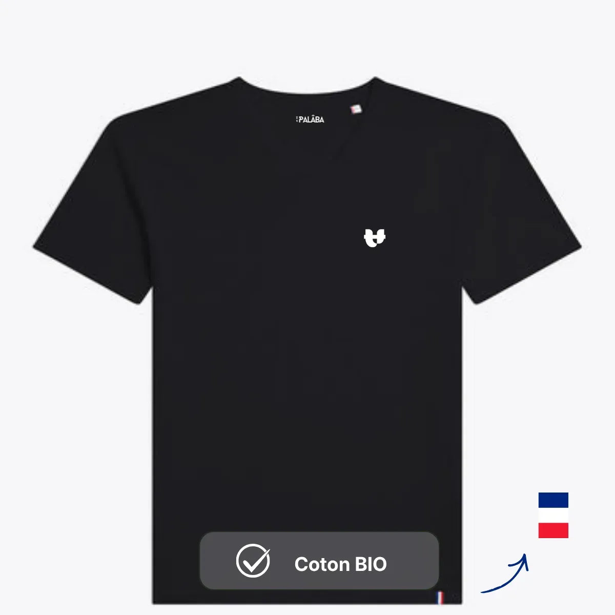 T-shirt col V homme noir en coton bio vu de face, petit logo PALÂBA blanc et ruban tricolore – PALÂBA